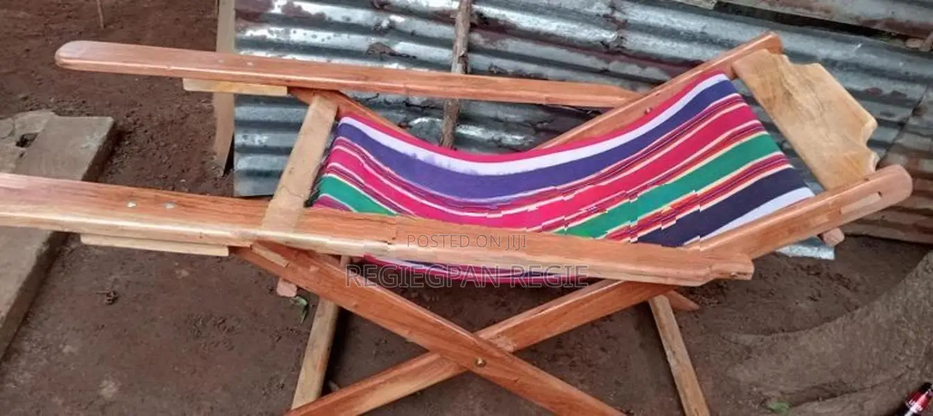 Wooden Easy Chair