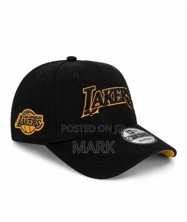 Caps