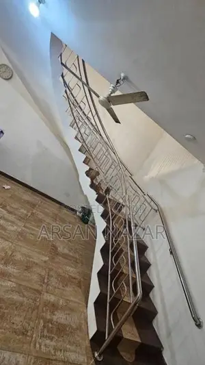 Stainless Steel Staircase Railing