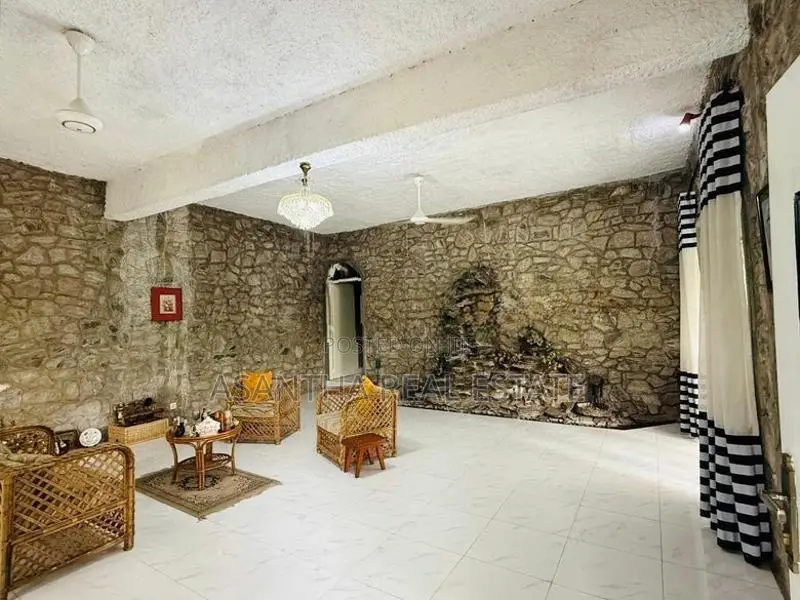(AF497) 02 Storey House with 11.48P for Sale in Malabe
