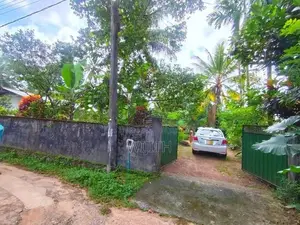 මිගොඩ සුපරි ඉඩමක් විකිණීමට