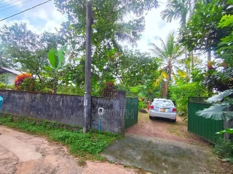 මිගොඩ සුපරි ඉඩමක් විකිණීමට