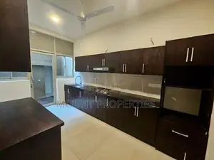2 Storey House for Sale Battaramulla Koswatta Junction