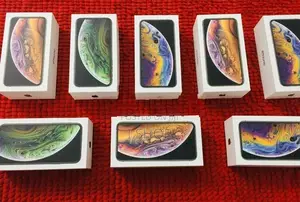 Apple iPhone XS Full Set Box (Used)
