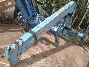 TADANO 3 TON LONG JACK BOOM