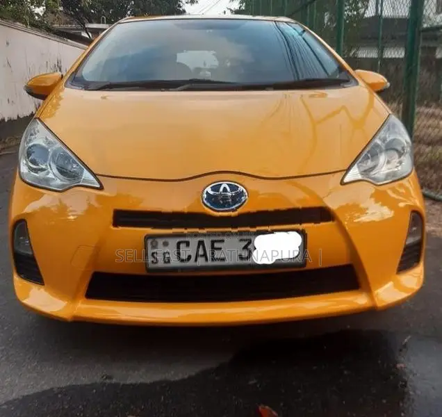 Toyota Aqua 2014