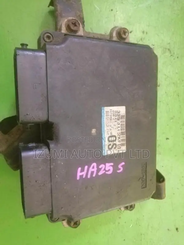 Suzuki Alto HA25 Engine ECU