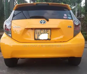 Toyota Aqua 2014