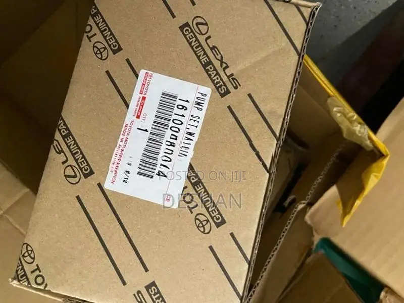 Toyota CHR Engine Coolent Pump waterpump ( Brand New)