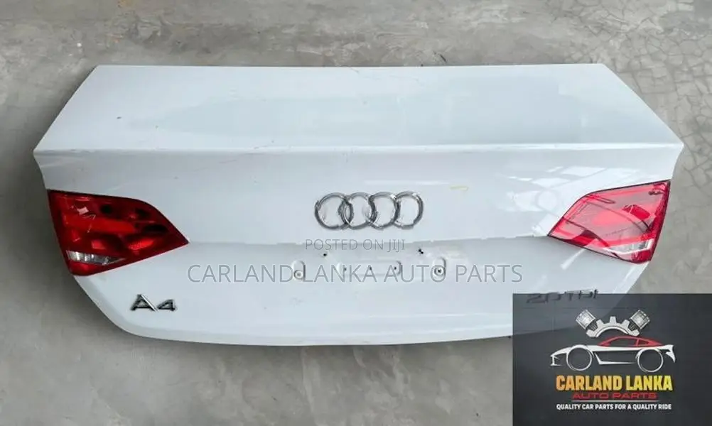 Audi A4 B8 2.0 Auto (2011) - Complete Boot Lid