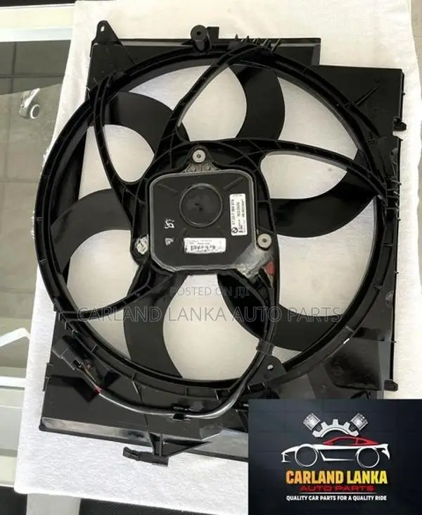 BMW X1 E84 XDRIVE (2011) - Radiator Fan