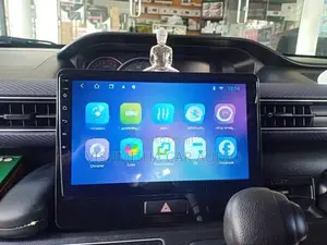 Suzuki Wagon R 2018 2Gb Apple Carplay Android Car Player With Panal