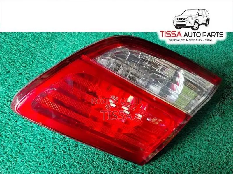 Nissan Cefiro A33 Dicky Garnish