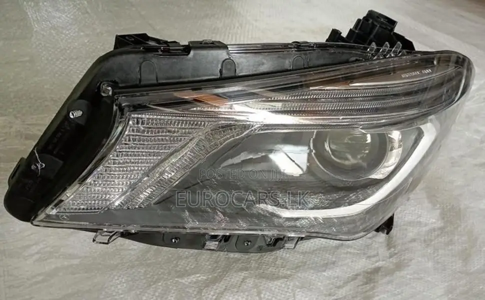 Mercedes Benz CLA Headlight