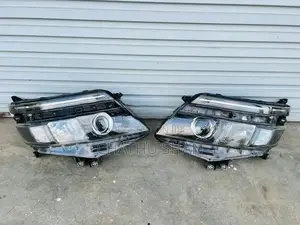 Toyota Voxy Head Lights