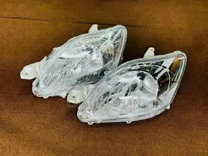Toyota Belta Head Lamps