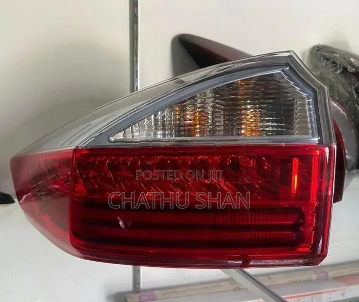 Honda Grace Tail Light