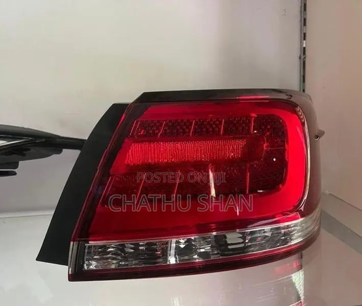 Toyota Premio Tail Light