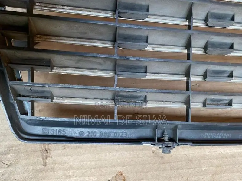 Benz W210 Awanguard Shell