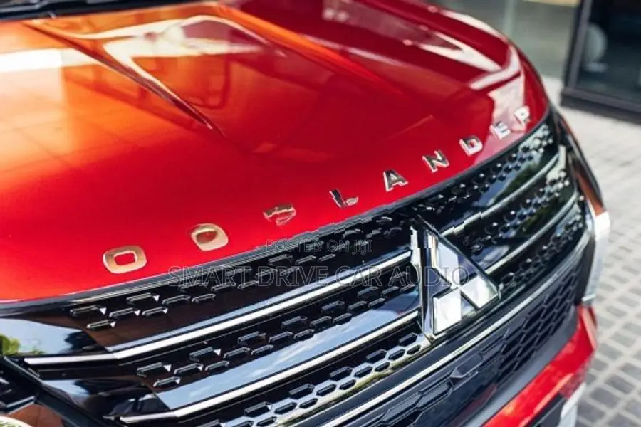 Outlander Bonnet Logo