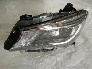 Mercedes Benz CLA Headlight