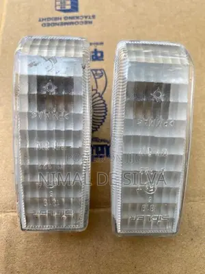 Benz W 202 124 Fenders Signal Lights