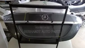 Mercedes-Benz C Class Dicky Door