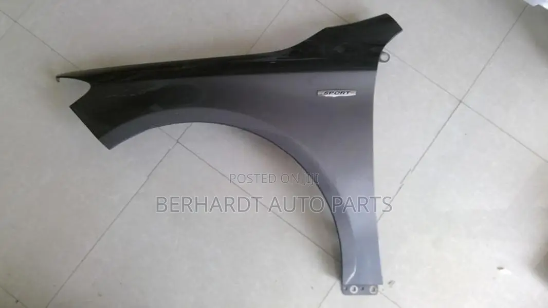Mercedes-Benz CLA Class Fender