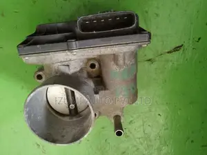 Toyota Vitz KSP130 1NR Throttle Body