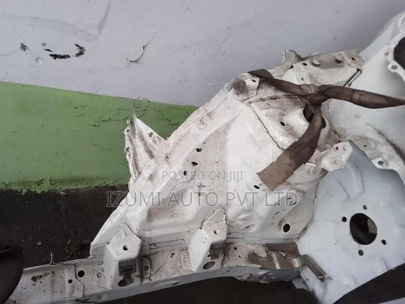 Toyota Aqua Right Side Bulk Head