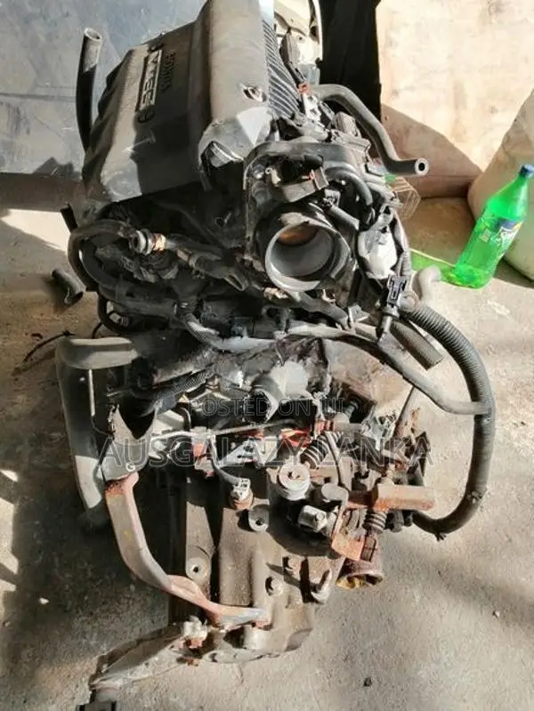 Honda D70 Engine