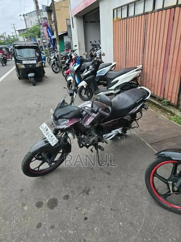Bajaj Discover 125 2015