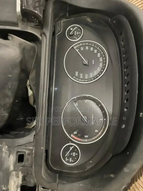 BMW F10 Cluster