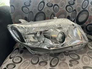 Axio 141 Head Light