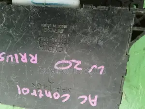 Toyota Prius 20 Ac control unit