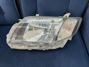 Axio 141 Head Light