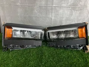 Prado 250 Headlight
