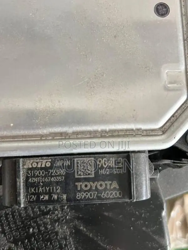 Prado 250 Headlight