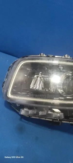 Venue Head Lamp
