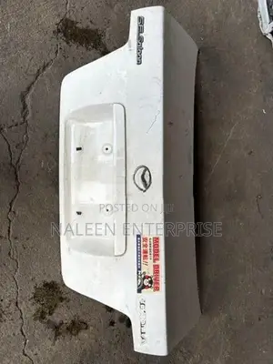 Toyota 110 Corolla Normal Dicky Door