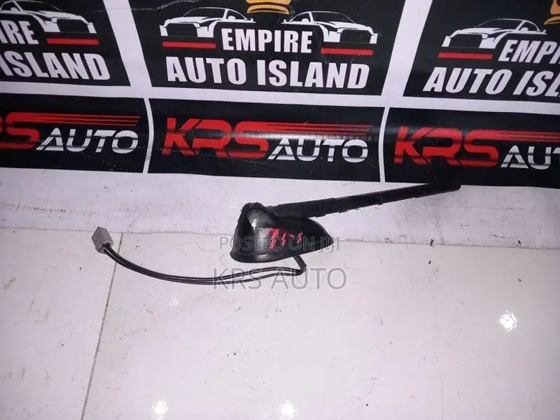 Suzuki Swift ZC 71 S Antenna