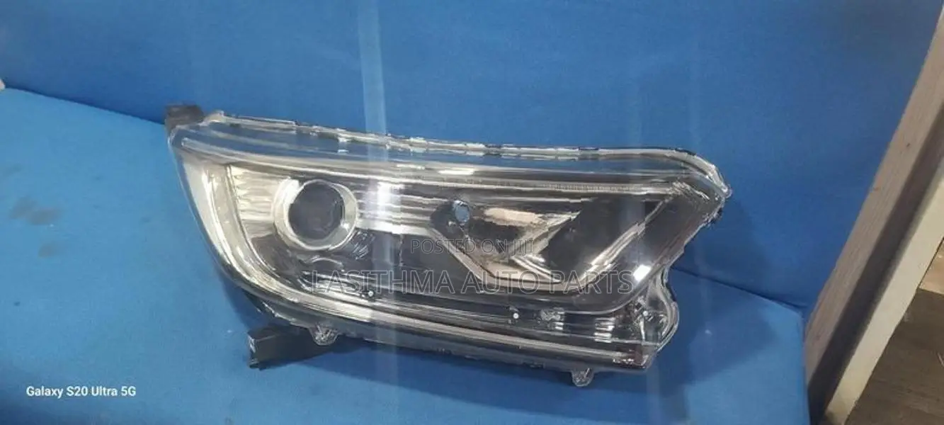 CRV Head Lamp (Scoop)