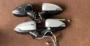 Toyota Axio 161 Side Mirrors