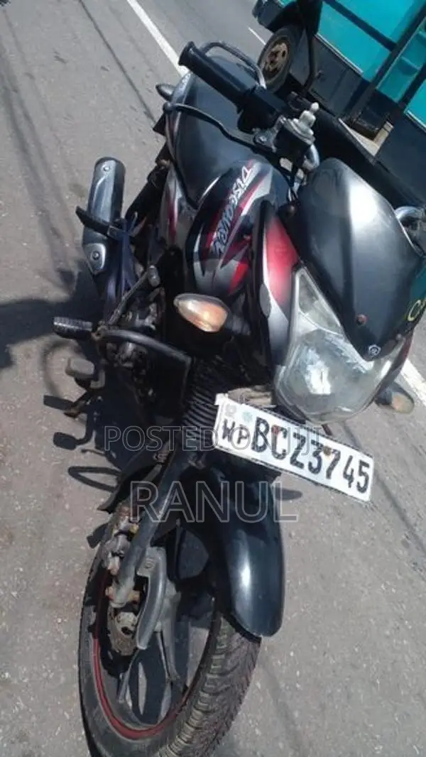 Bajaj Discover 125 2015