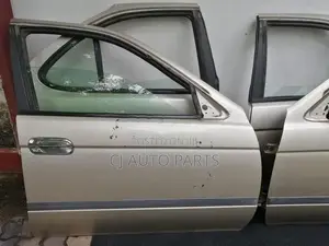 Nissan Sunny FB15 Door Panels