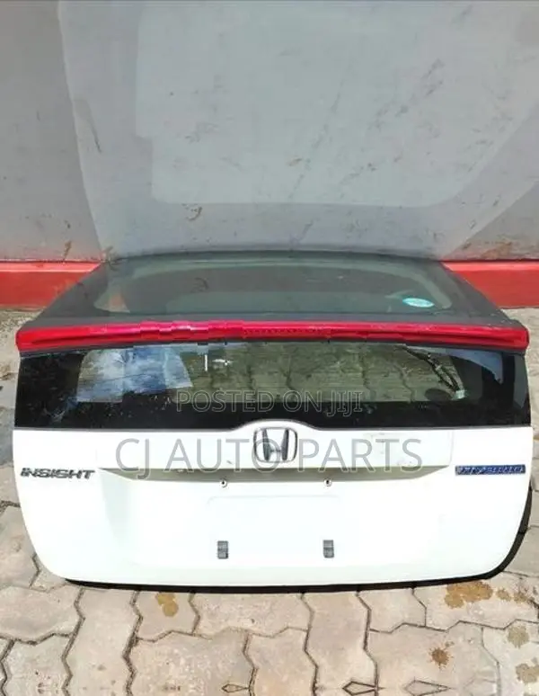 Honda Insight ZE2 Dicky Door Panel