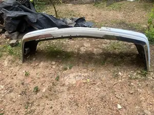 Benz W 124 Front Buffer