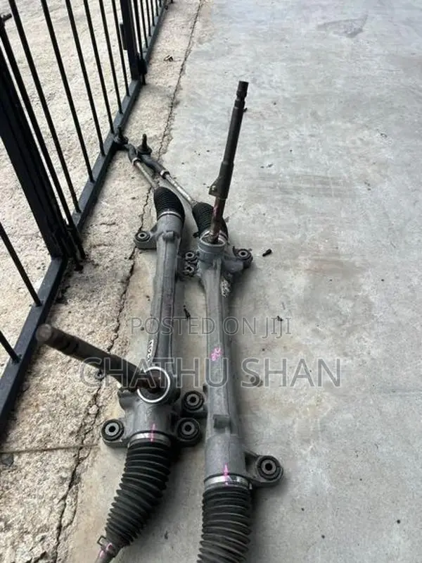 Toyota Voxy/Noah/ Esquire Steering Rack