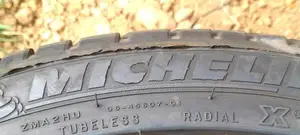 245/40/19 Tyre Set
