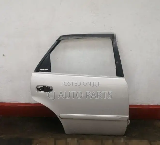 Toyota Sprinter 110 Door Panels